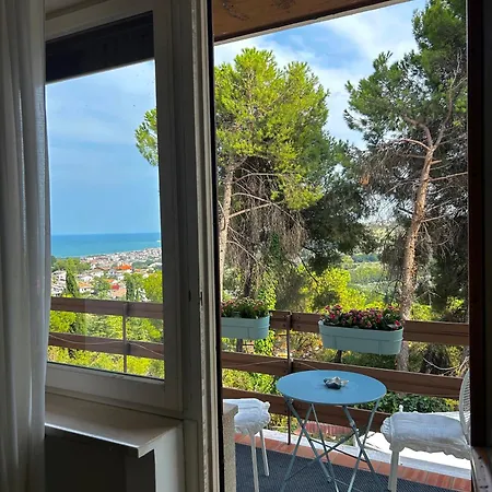 Brezza Sul Colle Casa de hóspedes 4*