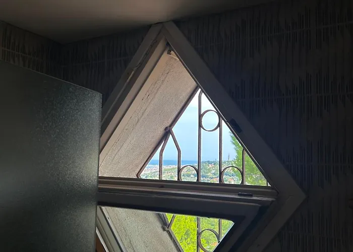 Brezza Sul Colle Монтесильвано